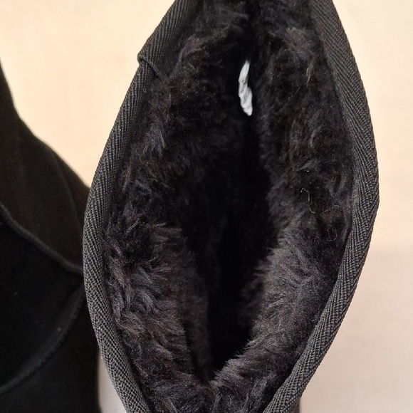 Black Suede Women's Winter Boots. Faux Fur Lined. New With Tags. - Picture 8 of 10